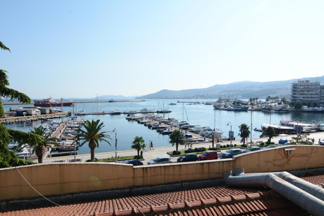 Kavala marina view studio Esterno foto